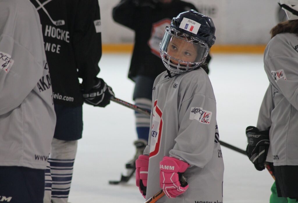 252858F2-8900-4DA2-B54A-5F96F8EA4F1A